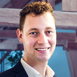 Simon Schramm